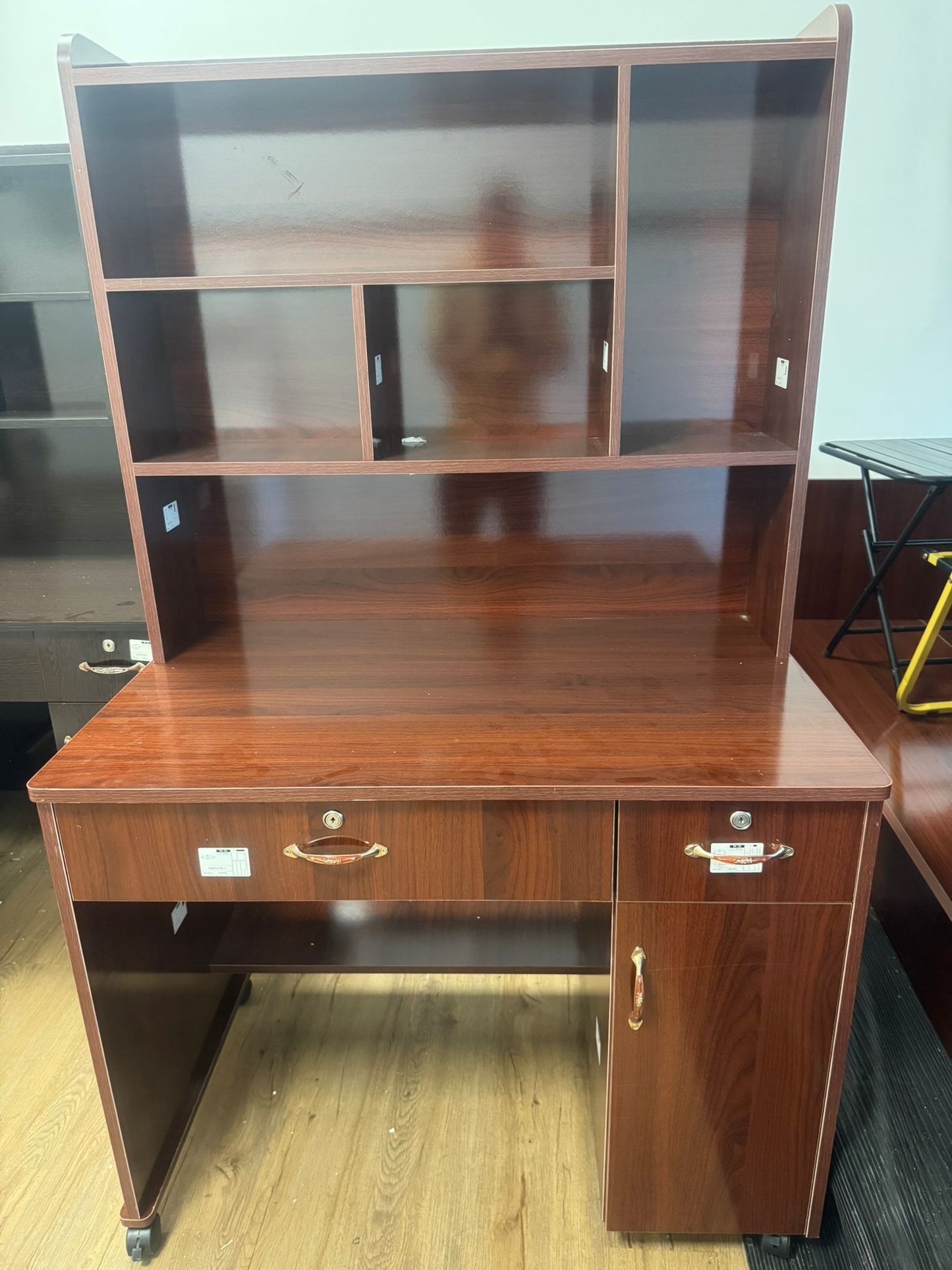 Computer Desk - D-2502