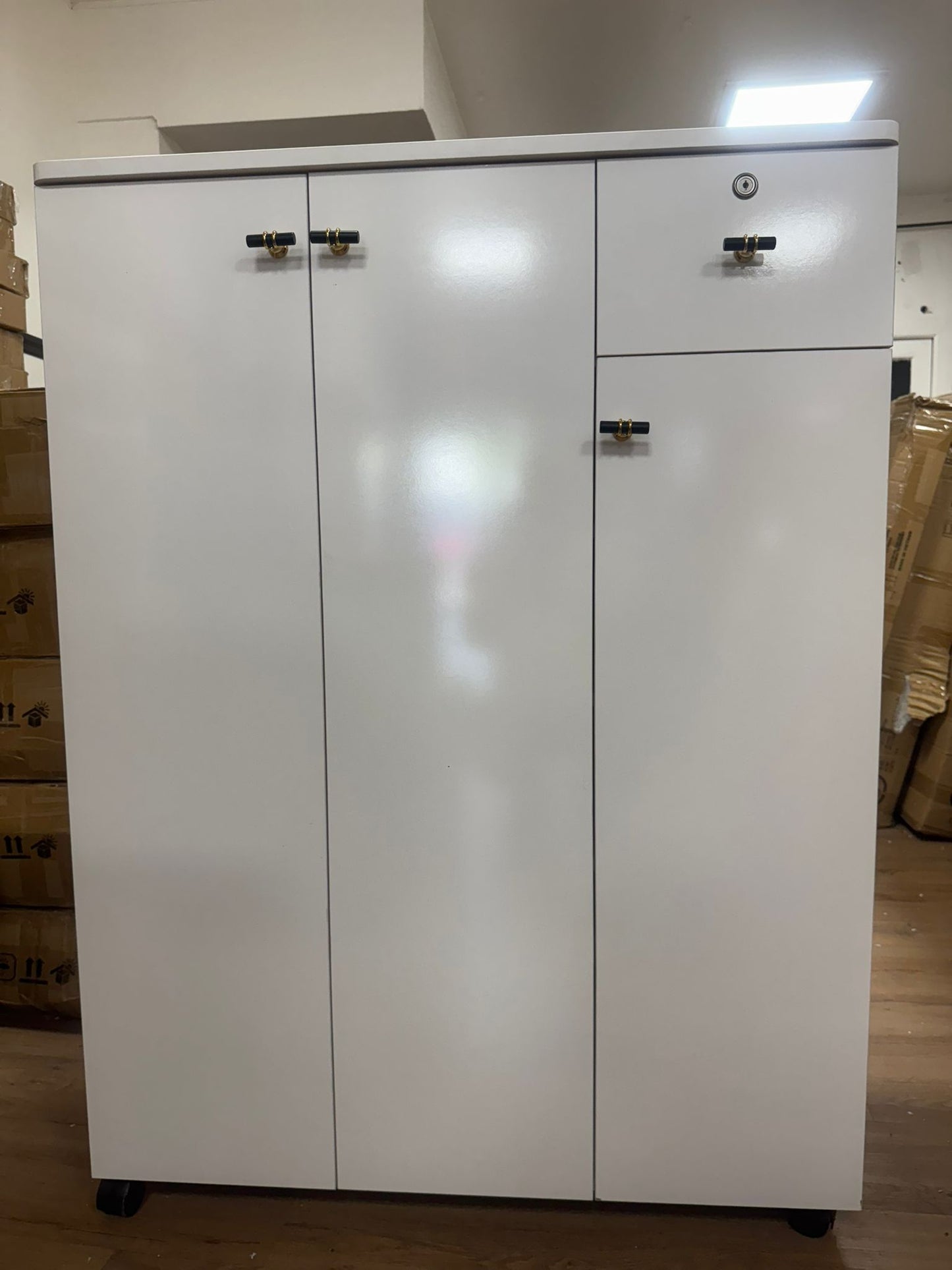 Shoe Cabinate (Large) - Single Drawer