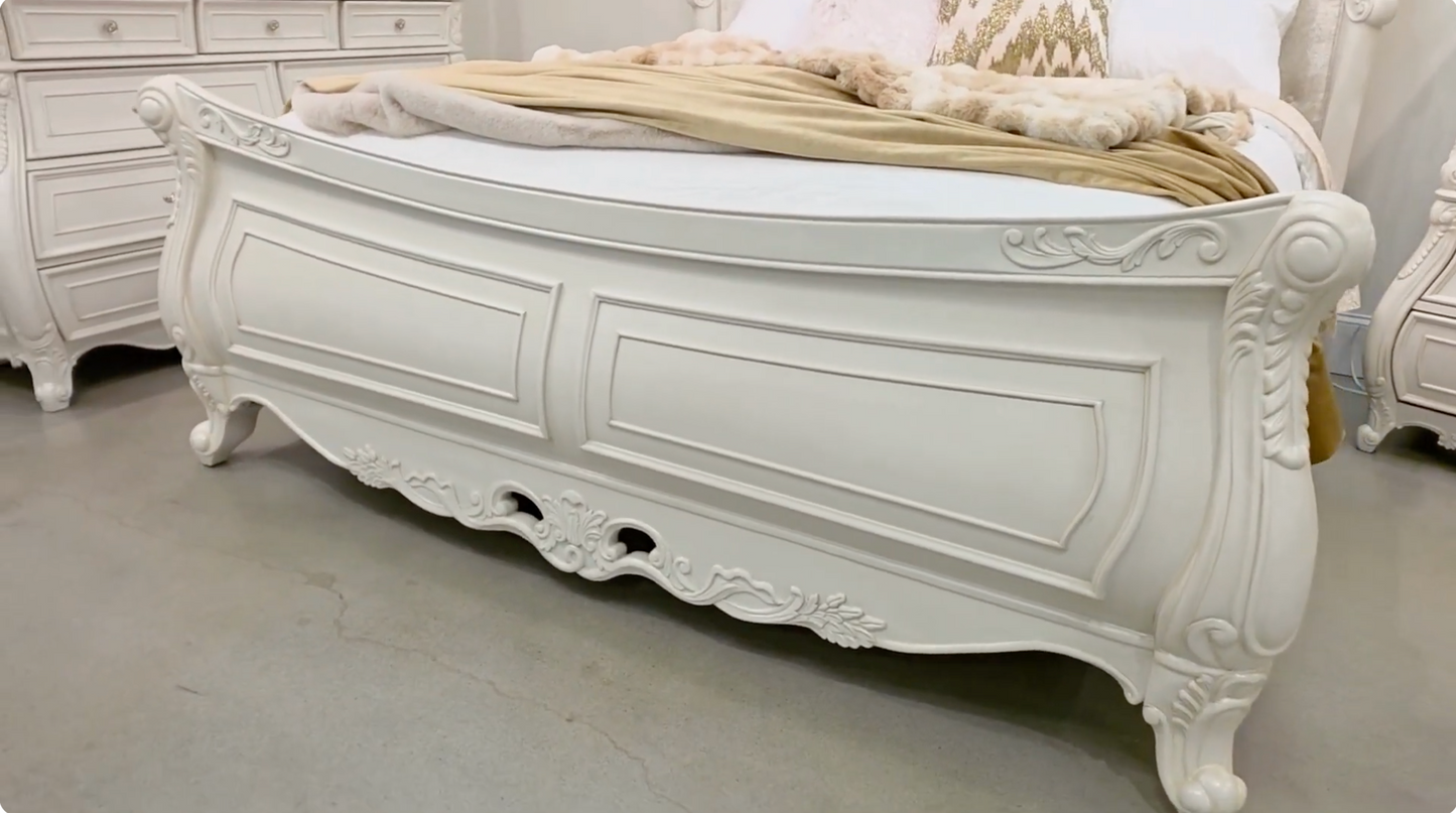 Opulence Bedroom Set in White