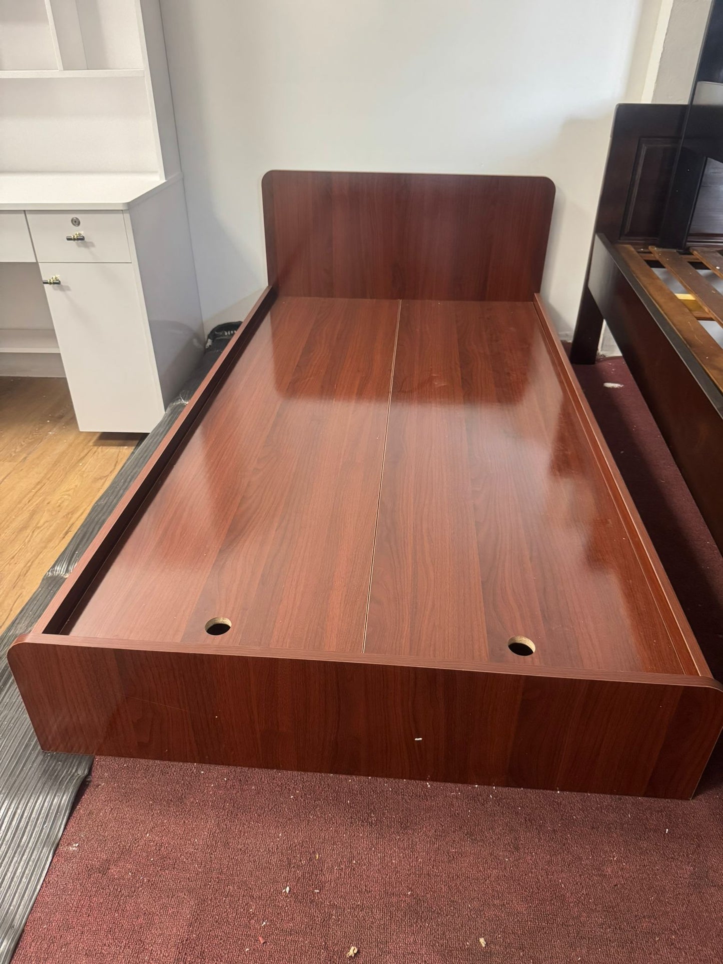 MFC Wood Bed - Full Size