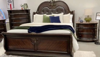 Roma Walnut Bedroom Set