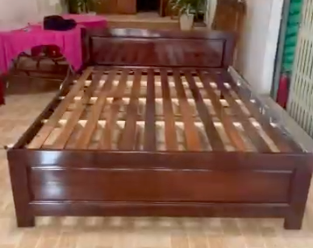 Wooden Bed - Queen Size